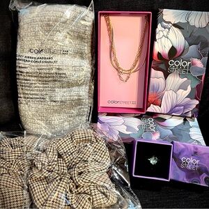 Color Street NWT Bundle of Necklaces, Rings, and Accessories Set